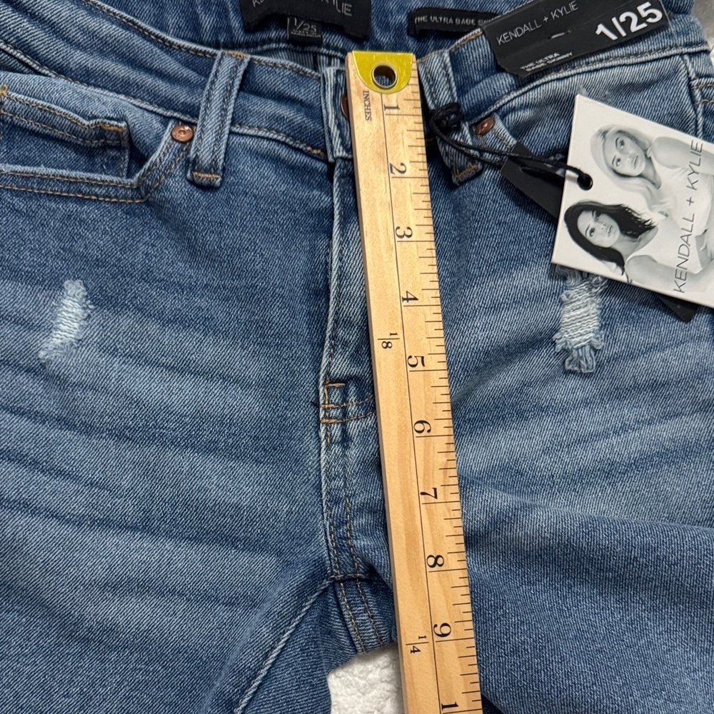 NWT Kendall & Kylie Distressed Blue Skinny Jeans 1/25 - Picture 7 of 8